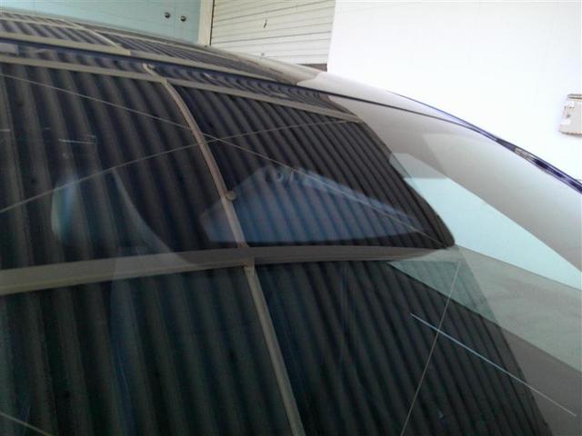 ヤリス ハイブリッドＺ　ＴＳＳ　キーレス　フルセグテレビ　オートエアコン　バックモニター　ＬＥＤライト　クルコン　スマートキー　ＥＴＣ　ワンオーナー　ＥＳＣ　ミュージックプレイヤー接続可（16枚目）