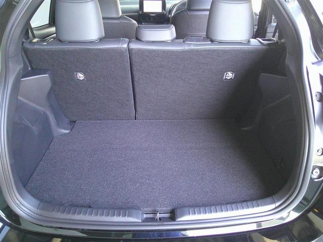 ヤリス ハイブリッドＺ　ＴＳＳ　キーレス　フルセグテレビ　オートエアコン　バックモニター　ＬＥＤライト　クルコン　スマートキー　ＥＴＣ　ワンオーナー　ＥＳＣ　ミュージックプレイヤー接続可（19枚目）