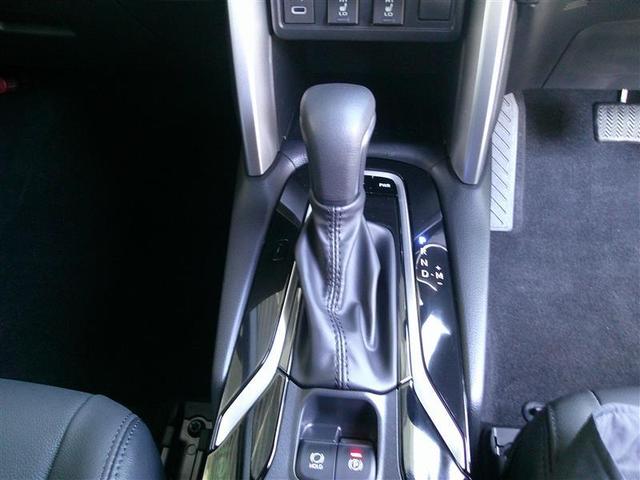 カローラクロス Ｚ　助手席エアバッグ　Ｂカメラ　ＬＥＤライト　サイドエアバッグ　スマートキー　オートエアコン　ドライブレコーダー　メモリーナビ　運転席パワーシート　ナビ　ミュージックプレイヤー接続可　ＥＴＣ　キーレス（10枚目）