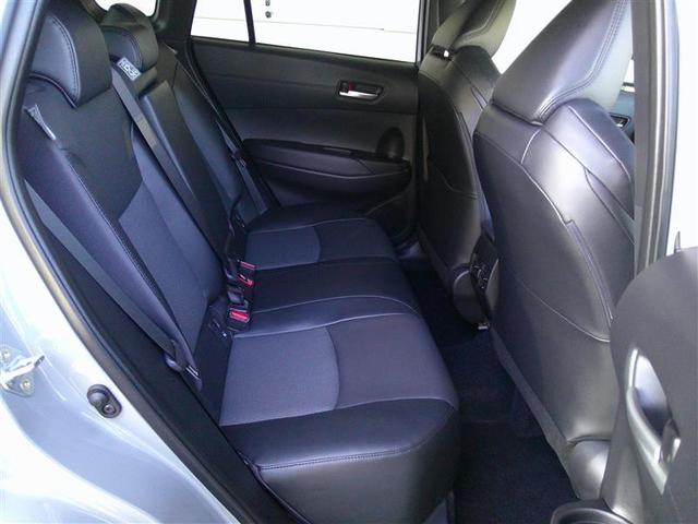 カローラクロス Ｚ　助手席エアバッグ　Ｂカメラ　ＬＥＤライト　サイドエアバッグ　スマートキー　オートエアコン　ドライブレコーダー　メモリーナビ　運転席パワーシート　ナビ　ミュージックプレイヤー接続可　ＥＴＣ　キーレス（19枚目）