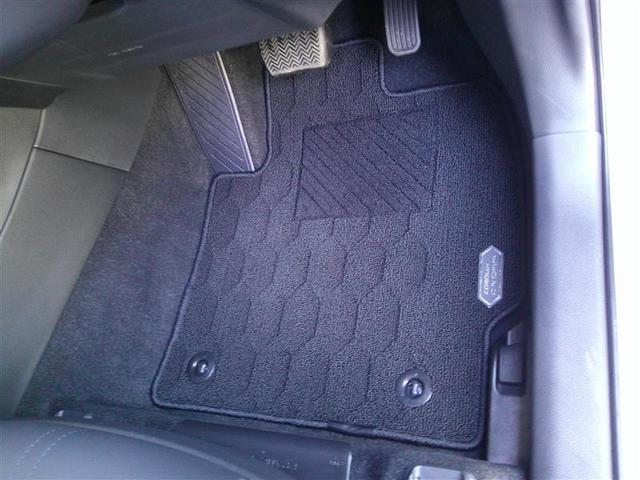 カローラクロス Ｚ　助手席エアバッグ　Ｂカメラ　ＬＥＤライト　サイドエアバッグ　スマートキー　オートエアコン　ドライブレコーダー　メモリーナビ　運転席パワーシート　ナビ　ミュージックプレイヤー接続可　ＥＴＣ　キーレス（23枚目）