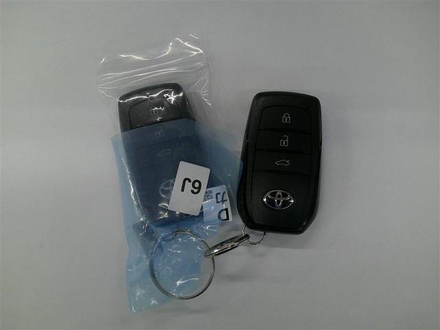 カローラ ハイブリッド G ドライブレコーダー メモリーナビ ミュージックプレイヤー接続可 4WD スマートキー フルセグ ETC LEDヘッドランプ バックガイドモニター パワステ 横滑り防止装置 衝突被害軽減ブレーキ(26枚目)