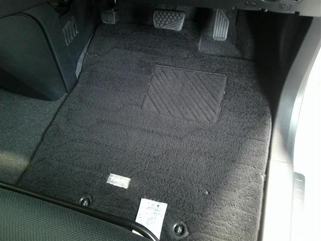 タンク カスタムＧ－Ｔ　スマキ－　地上デジタル　アルミホイル　踏み間違い防止装置　両側電動ドア　ＬＥＤヘッドライト　クルコン　リアカメラ　横滑り防止装置　ＥＴＣ　ウォークスルー　キーレス　ドライブレコーダー　ＴＶナビ　ＤＶＤ（22枚目）