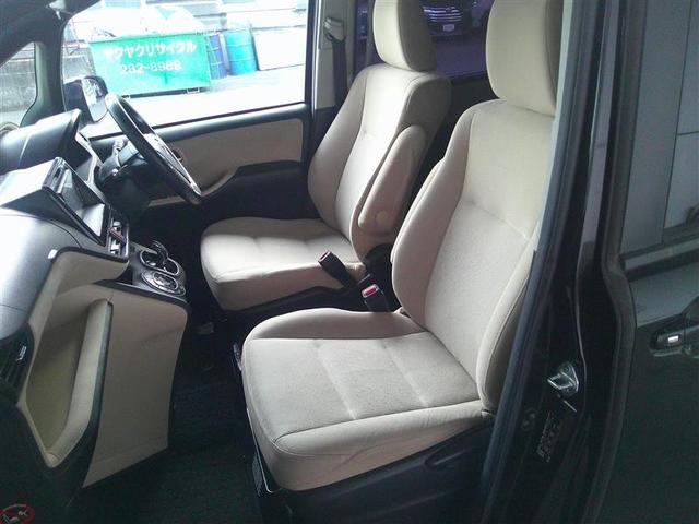 ノア ハイブリッドＧ　Ｒカメラ　エアロ　スマートキー＆プッシュスタート　ＬＥＤへッドライト　地デジ　イモビライザー　記録簿有　Ｗエアコン　パワーウインドウ　アルミ　クルコン　エアバッグ　横滑り防止　ＤＶＤ再生機能　パワステ（17枚目）