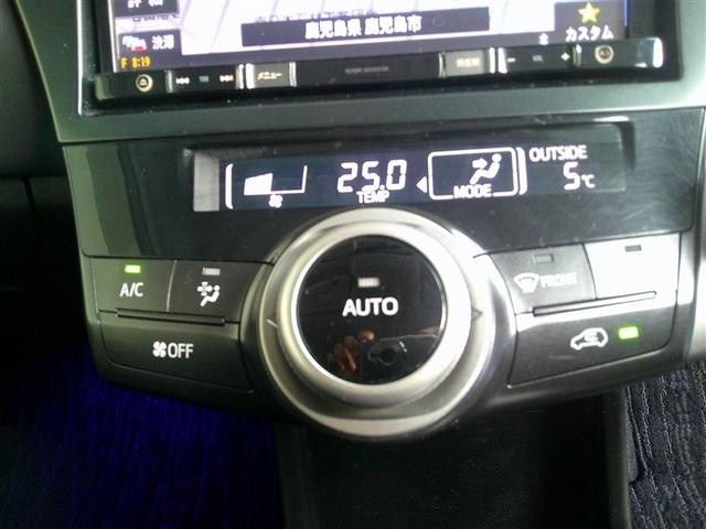 プリウスα Ｓ　ナビＴＶ　パワステ　リアカメラ　横滑防止装置　エアコン　三列シート　スマートキー　フルセグ　ＡＢＳ　アルミホイール　ＤＶＤ再生　ＥＴＣ　パワーウインドウ　メモリーナビ　キーレスエントリー　セキュリティ（7枚目）