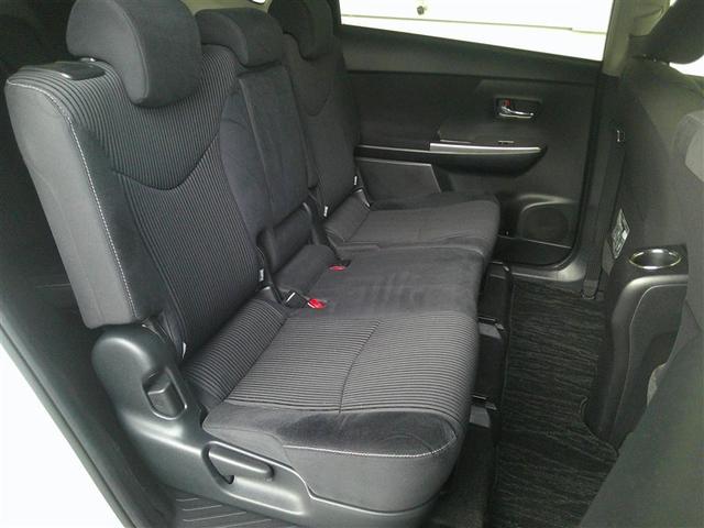 プリウスα Ｓ　ナビＴＶ　パワステ　リアカメラ　横滑防止装置　エアコン　三列シート　スマートキー　フルセグ　ＡＢＳ　アルミホイール　ＤＶＤ再生　ＥＴＣ　パワーウインドウ　メモリーナビ　キーレスエントリー　セキュリティ（15枚目）