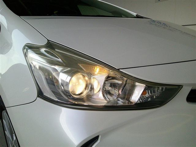 プリウスα Ｓ　ナビＴＶ　パワステ　リアカメラ　横滑防止装置　エアコン　三列シート　スマートキー　フルセグ　ＡＢＳ　アルミホイール　ＤＶＤ再生　ＥＴＣ　パワーウインドウ　メモリーナビ　キーレスエントリー　セキュリティ（22枚目）