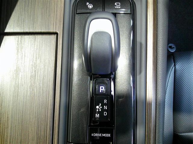 クラウン Ｚ　クルーズコントロール　本革シート　ＬＥＤ　フルセグテレビ　オートエアコン　ドラレコ　メモリーナビ　パワーシート　スマートキー　ミュージックプレイヤー接続可　アルミホイール　キーレス　盗難防止装置（10枚目）