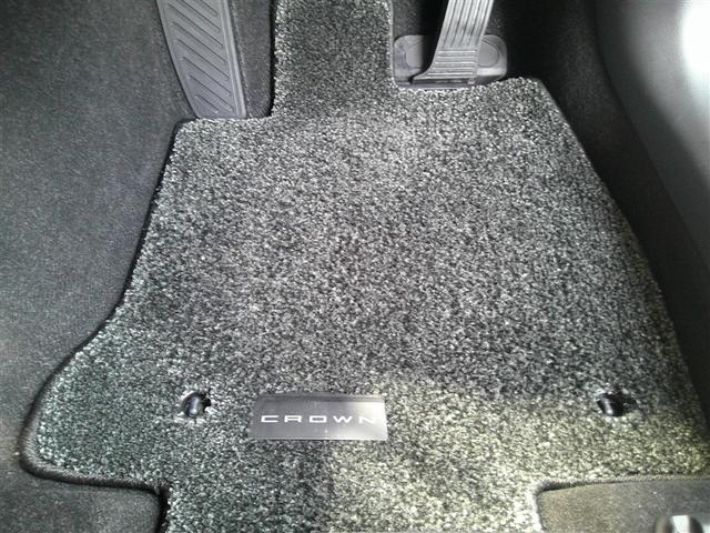 クラウン Ｚ　クルーズコントロール　本革シート　ＬＥＤ　フルセグテレビ　オートエアコン　ドラレコ　メモリーナビ　パワーシート　スマートキー　ミュージックプレイヤー接続可　アルミホイール　キーレス　盗難防止装置（25枚目）