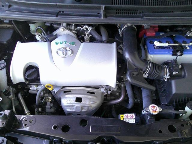 シエンタ Ｇ　クエロ　バックモニタ　ブレーキサポート　運転席エアバッグ　点検記録簿　両側ＰＳＤ　地デジ　ＬＥＤランプ　キーフリー　ウォークスルー　メモリ－ナビ　ＴＶナビ　ＡＢＳ　パワーウィンドウ　スマートキ　Ｗエアバック（30枚目）