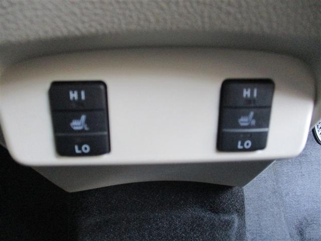 シエンタ Ｘ　地デジフルセグ　点検記録簿　ワイヤレスキー　Ｂカメラ　横滑り防止　エアコン　アイドリングＳＴＯＰ　運転席助手席エアバック　ＤＶＤ再生可　メモリーナビゲーション　三列シート　エアバック付き　ＡＢＳ（10枚目）