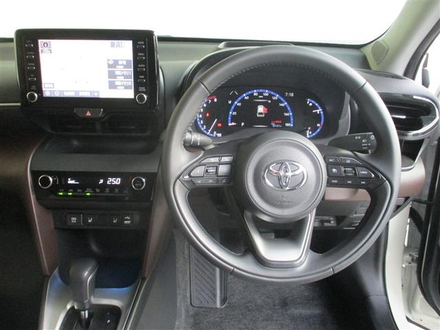 ヤリスクロス Ｚ　点検記録簿　横滑り防止システム　盗難防止装置　オートクルーズコントロール　バックガイドモニター　ナビ　ＬＥＤランプ　パワステ　エアバッグ　ダブルエアバック　アルミ　キーレス　カーテンエアバッグ　ＡＢＳ（4枚目）