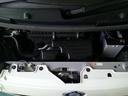アイドリングストップ機能がついているので、停車時にエンジンを止めて燃料消費を抑えます