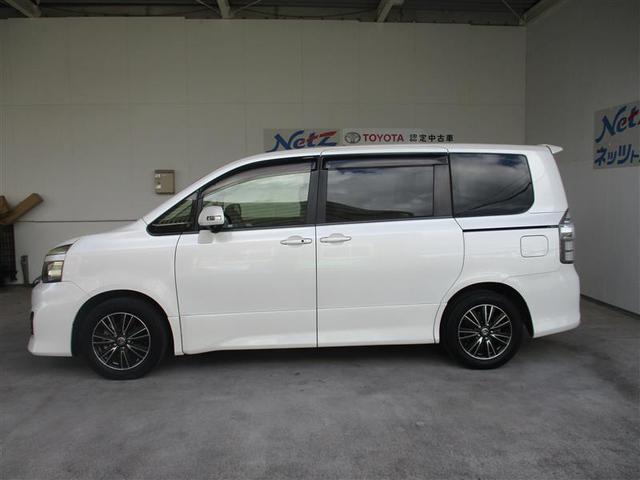 ヴォクシー ＺＳ　Ｗエアバック　地デジＴＶ　ダブルエアコン　キーフリー　フルフラット　ＰＳ　ナビ＆ＴＶ　記録簿あり　運転席エアバッグ　Ｂモニタ－　パワーウィンドウ　ウォークスルー　ＡＢＳ　アルミホイール　ＥＴＣ車載器（2枚目）