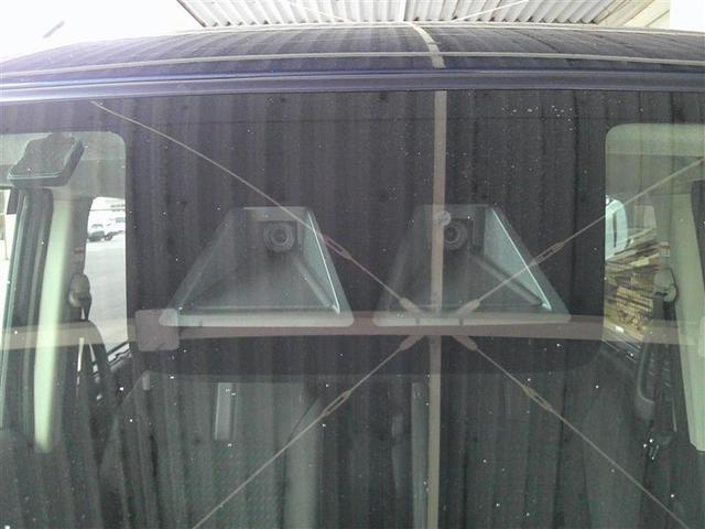 ルーミー カスタムG アイドリング 両側電動SD LEDヘット バックビューモニター 衝突回避ブレーキ 地デジ スマートキー メモリナビ クルーズコントロール 点検記録簿 DVD ETC オートエアコン アルミホイール(15枚目)