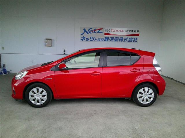 アクア Ｓ　スマートキープッシュスタート　キーレスエントリ　イモビ　ナビ＆ＴＶ　オートエアコン　デュアルエアバック　ＥＳＣ　Ｂカメラ　パワーウィンドウ　ＥＴＣ　ＳＲＳ　ワンセグＴＶ　パワーステアリング　ＡＢＳ（2枚目）