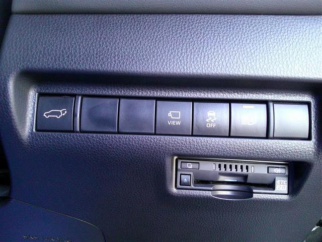 ハリアーハイブリッド Ｚ　地上デジタル　衝突被害軽減　サイドエアバッグ　ＬＥＤランプ　Ｂモニタ　クルコン　ナビＴＶ　横滑り防止装置　スマートキー　盗難防止システム　ＡＢＳ　アルミ　ＥＴＣ付　エアバッグ　ＡＡＣ　キーレス　ＡＵＸ（12枚目）