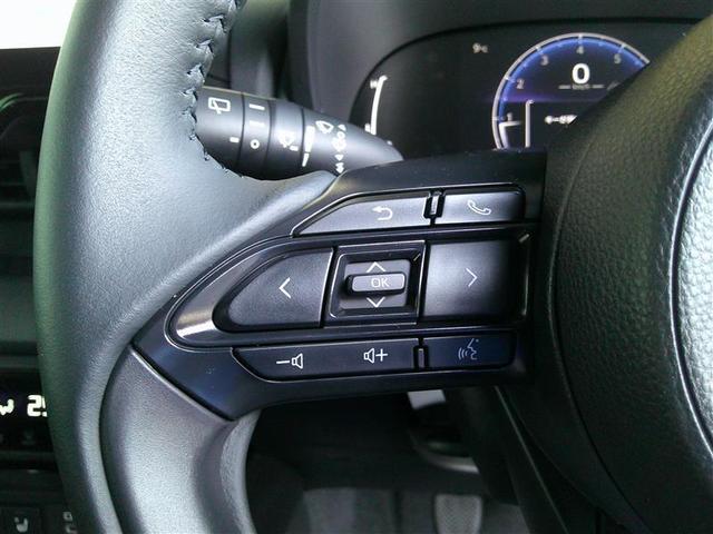 ヤリス Z サイドSRS AAC バックモニタ スマキー 横滑防止装置 地デジ キーフリー LEDランプ パワーウインドウ 助手席エアバック クルコン エアバッグ パワーステアリング 盗難防止システム ETC(8枚目)