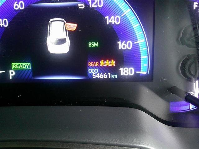 カローラツーリング ハイブリッド　ダブルバイビー　追突軽減ブレーキ　バックモニタ　横滑防止　スマキー　ＬＥＤライト　デュアルエアバッグ　エアコン　オートクルーズ　サイドエアバッグ　ＥＴＣ付　ＰＳ　キーフリー　ＡＢＳ　エアバック　ドライブレコーダー（32枚目）