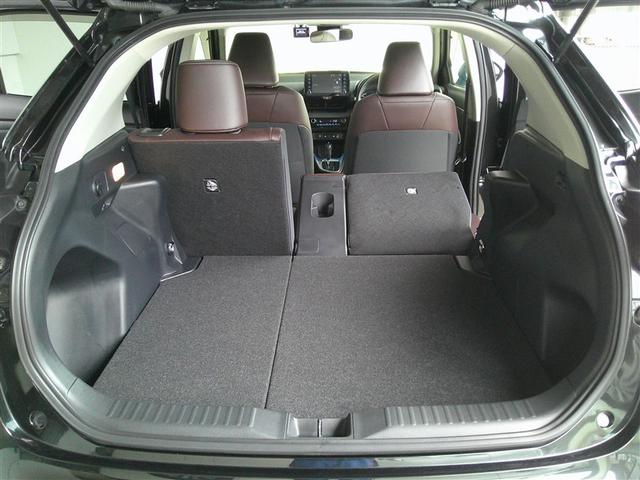 ヤリスクロス ハイブリッドＺ　スマートキ　衝突軽減ブレーキ　リヤカメラ　点検記録簿　ＬＥＤヘッドライ　ＥＳＣ　クルーズＣ　パワーステアリング　アルミホイール　運転席パワーシート　イモビ　キーフリー　フルオートエアコン　エアバッグ（19枚目）