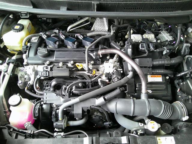 ヤリスクロス ハイブリッドＺ　スマートキ　衝突軽減ブレーキ　リヤカメラ　点検記録簿　ＬＥＤヘッドライ　ＥＳＣ　クルーズＣ　パワーステアリング　アルミホイール　運転席パワーシート　イモビ　キーフリー　フルオートエアコン　エアバッグ（24枚目）