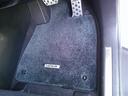 フワフワの純正マットもしっかり付いています