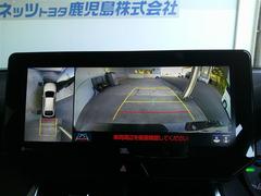 �ѥΥ�ߥå��ӥ塼��˥����դ��Ǽ�ξ��夫�鸫���褦�ʱ�����ǥ����ץ쥤�����ǥ������̤�ɽ�� 6