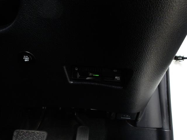 シエンタ ハイブリッドＧ　ＬＥＤライト　Ｂカメラ　地デジ　１オーナー　ＤＶＤ　キーフリー　スマキー　横滑り防止システム　メモリナビ　ナビＴＶ　ＥＴＣ　ドライブレコーダー　イモビライザー　運転席エアバック　アルミホイール　ＰＷ（10枚目）