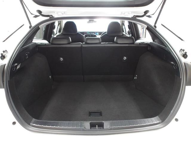 プリウス Ｓツーリングセレクション　レーダーブレーキサポート　フルオートエアコン　デュアルエアバック　バックモニタ－　ＡＷ　イモビ　ＥＳＣ　パワーウインド　スマキ－　ＥＴＣ車載器　サイドエアバック　フルセグ地デジＴＶ　ＤＶＤ再生可能（15枚目）