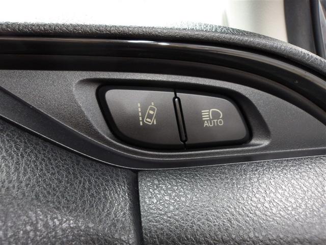 ヴィッツ F セキュリティ 衝突被害軽減装置 アイドリングストップ車 パワーウィンドウ エアバック Wエアバック エアコン 横滑り防止装置 スマートキー キーレスキー フルセグ パワステ DVD再生 ナビ・TV(11枚目)