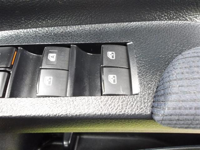 シエンタ Ｇ　ナビ・ＴＶ　スマートキープッシュスタート　アイドリングＳ　１オ－ナ－　リアカメラ　地デジフルセグ　フルオートエアコン　パワーウィンド　運転席エアバック　パワステ　キーフリーシステム　ＤＶＤ再生可　３列（11枚目）