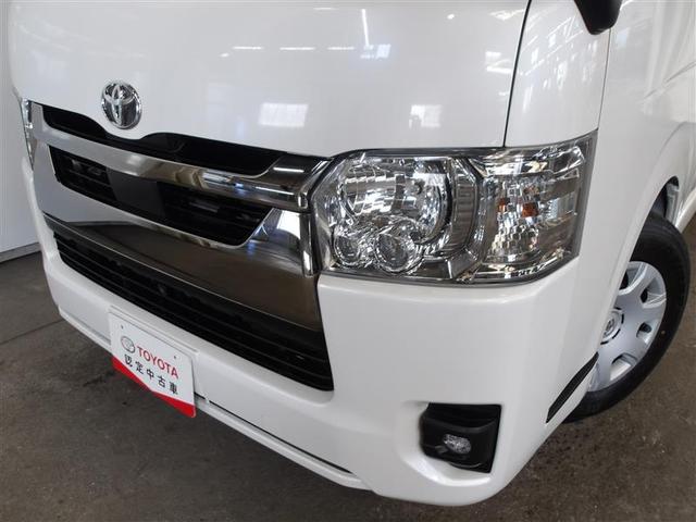 ハイエースバン スーパーGL ダークプライムII 運転席助手席エアバック ESC スマートエントリー LEDライト 地デジ エアコン パワーウィンドウ エアバック キーレスエントリー イモビライザー ETC付き パワーステアリング ABS ナビ&TV(18枚目)