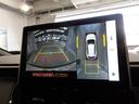 カローラクロス ハイブリッド　Ｚ　衝突回避システム　フルセグＴＶ　横滑り防止機能　電動パワーシート　オートクルーズ　ＬＥＤライト　リヤカメラ　盗難防止　エアバッグ　ナビ・ＴＶ　アルミホイール　オートエアコン　メモリナビ　ワンオーナー（6枚目）