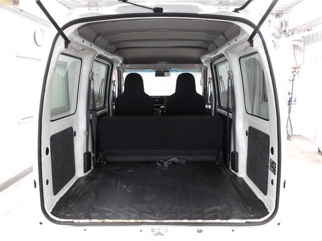 ハイゼットカーゴ スペシャルクリーンＳＡＩＩＩ　横滑り防止機能　ＡＢＳ　パワーステアリング　運転席エアバッグ　キーレスエントリー　エアコン　ＬＥＤヘッドライト　アイドリング　エマージェンシーブレーキ　ダブルエアバッグ　フロントパワーウィンドウ（16枚目）