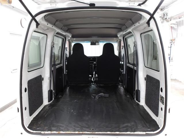 ハイゼットカーゴ スペシャルクリーンＳＡＩＩＩ　横滑り防止機能　ＡＢＳ　パワーステアリング　運転席エアバッグ　キーレスエントリー　エアコン　ＬＥＤヘッドライト　アイドリング　エマージェンシーブレーキ　ダブルエアバッグ　フロントパワーウィンドウ（17枚目）