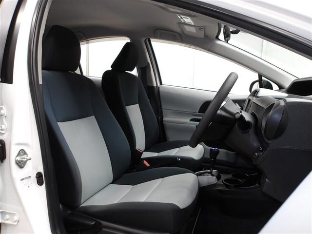 アクア Ｓ　ＨＤＤナビゲーション　スマートキープッシュスタート　キーレスエントリ　カーナビ　イモビ　オートエアコン　デュアルエアバック　ＥＳＣ　Ｂカメラ　パワーウィンドウ　ＤＶＤ再生可能　ＳＲＳ　ＡＢＳ（13枚目）