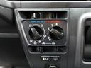 ハイゼットカーゴ スペシャルクリーンＳＡＩＩＩ　横滑り防止機能　ＡＢＳ　パワーステアリング　運転席エアバッグ　キーレスエントリー　エアコン　ＬＥＤヘッドライト　アイドリング　エマージェンシーブレーキ　ダブルエアバッグ　フロントパワーウィンドウ（6枚目）