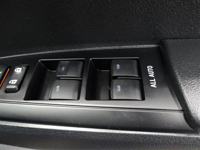 カローラフィールダー ＥＸ　ＤＶＤ　フルセグＴＶ　ワンオーナー　ドライブレコーダー　スマートキー＆プッシュスタート　ＰＷ　メモリナビ　キーレス　エアバッグ　マニュアルエアコン　横滑り防止装置　ＥＴＣ　ナビ＆ＴＶ　イモビライザー（11枚目）