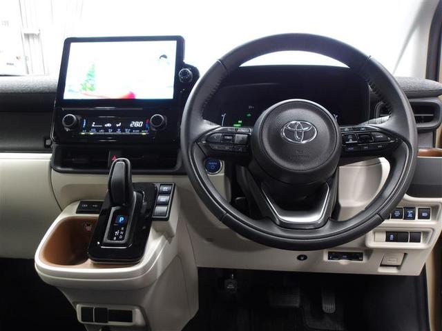 シエンタ ハイブリッドＺ　ＴＳＳ　エアバック　キーレスエントリー　ナビＴＶ　イモビライザー　バックモニター　ＬＥＤヘッドライト　ＥＴＣ車載器　横滑り防止　スマートキー　オートエアコン　サイドエアバッグ　ＷＳＲＳ　３列シート（4枚目）