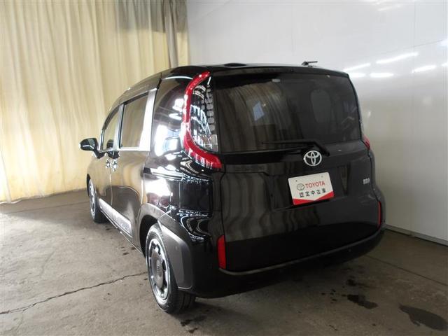 シエンタ ハイブリッドＺ　ＴＳＳ　ワンオーナ　エアバック　デモカー　キーレスエントリー　ナビＴＶ　イモビライザー　バックモニター　ＬＥＤヘッドライト　ＥＴＣ車載器　横滑り防止　スマートキー　オートエアコン　サイドエアバッグ（3枚目）