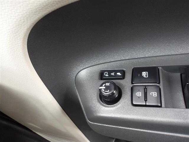 シエンタ ハイブリッドＺ　ＴＳＳ　ワンオーナ　エアバック　デモカー　キーレスエントリー　ナビＴＶ　イモビライザー　バックモニター　ＬＥＤヘッドライト　ＥＴＣ車載器　横滑り防止　スマートキー　オートエアコン　サイドエアバッグ（10枚目）