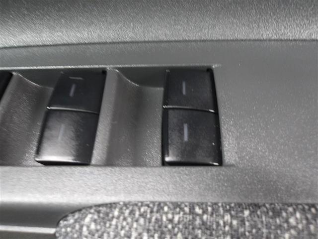 シエンタ ハイブリッドＺ　ＴＳＳ　ワンオーナ　エアバック　デモカー　キーレスエントリー　ナビＴＶ　イモビライザー　バックモニター　ＬＥＤヘッドライト　ＥＴＣ車載器　横滑り防止　スマートキー　オートエアコン　サイドエアバッグ（11枚目）