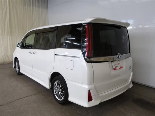 ノア ハイブリッドＳｉ　ダブルバイビーＩＩ　Ｂカメラ　横滑り防止装置　ＬＥＤ　地デジ　１オーナー　オートクルーズ　ＤＶＤ再生可　メモリナビ　エアバッグ　ＥＴＣ　ナビ＆ＴＶ　３列シート　ＡＢＳ　アルミホイール　スマートキ　盗難防止システム（3枚目）