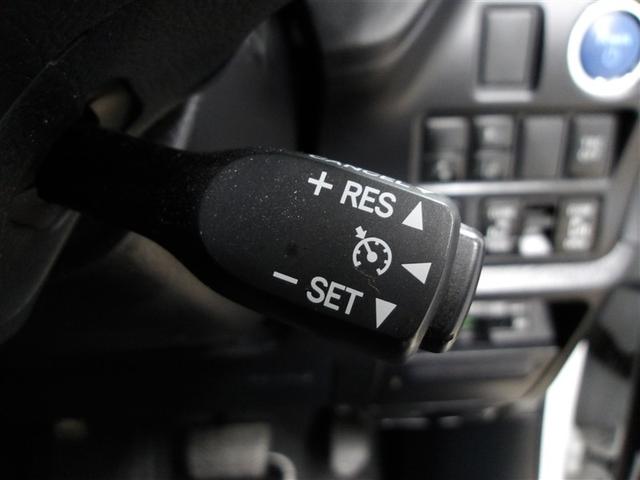 ノア ハイブリッドＳｉ　ダブルバイビーＩＩ　Ｂカメラ　横滑り防止装置　ＬＥＤ　地デジ　１オーナー　オートクルーズ　ＤＶＤ再生可　メモリナビ　エアバッグ　ＥＴＣ　ナビ＆ＴＶ　３列シート　ＡＢＳ　アルミホイール　スマートキ　盗難防止システム（9枚目）