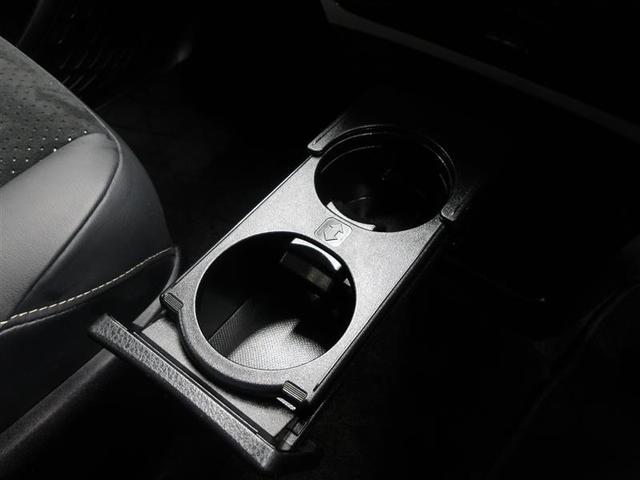 ヴォクシー ＺＳ　煌ＩＩＩ　プリクラッシュ　スマートキ　アイスト　ＤＶＤ再生機能　横滑り防止装置　ナビＴＶ　アルミ　三列シート　ＷＡＣ　盗難防止　オートエアコン　キーレス　パワステ　メモリナビ　クルコン　ＬＥＤヘッドライト（8枚目）