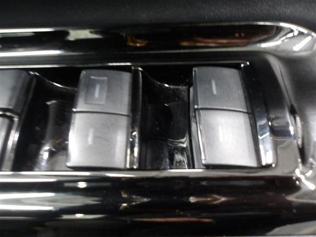 ヴォクシー ＺＳ　煌ＩＩＩ　プリクラッシュ　スマートキ　アイスト　ＤＶＤ再生機能　横滑り防止装置　ナビＴＶ　アルミ　三列シート　ＷＡＣ　盗難防止　オートエアコン　キーレス　パワステ　メモリナビ　クルコン　ＬＥＤヘッドライト（11枚目）