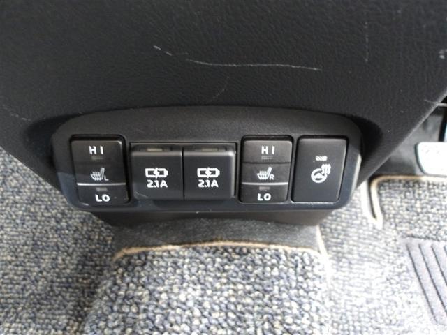 シエンタ ハイブリッドＧ　グランパー　プリクラッシュセーフティ　地デジ　ＬＥＤ　ナビＴＶ　ＤＶＤ　パワーウインドウ　パワーステアリング　オートエアコン　ＡＢＳ　エアバッグ　Ｂカメラ　クルーズコントロール　３列シート　メモリーナビ　キーレス（7枚目）