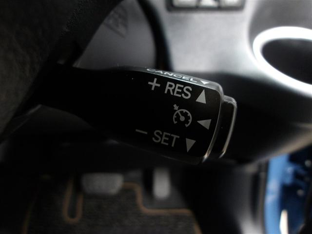 シエンタ ハイブリッドＧ　グランパー　プリクラッシュセーフティ　地デジ　ＬＥＤ　ナビＴＶ　ＤＶＤ　パワーウインドウ　パワーステアリング　オートエアコン　ＡＢＳ　エアバッグ　Ｂカメラ　クルーズコントロール　３列シート　メモリーナビ　キーレス（9枚目）