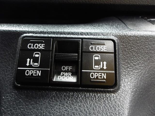 シエンタ ハイブリッドＧ　グランパー　プリクラッシュセーフティ　地デジ　ＬＥＤ　ナビＴＶ　ＤＶＤ　パワーウインドウ　パワーステアリング　オートエアコン　ＡＢＳ　エアバッグ　Ｂカメラ　クルーズコントロール　３列シート　メモリーナビ　キーレス（10枚目）