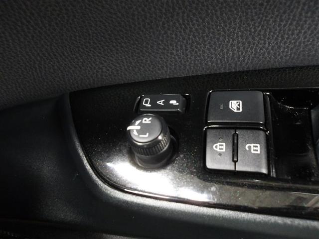 プリウス Ａツーリングセレクション　誤発進抑制　電動シ－ト　スマ－トキ－　テレビ　ＥＴＣ車載器　横滑防止　１００Ｖ　ドラレコ付き　地デジ　イモビライザー　１オーナ　クルコン　ＬＥＤヘッドライト　キーフリ　アルミ　オ－トエアコン　ＡＢＳ（10枚目）